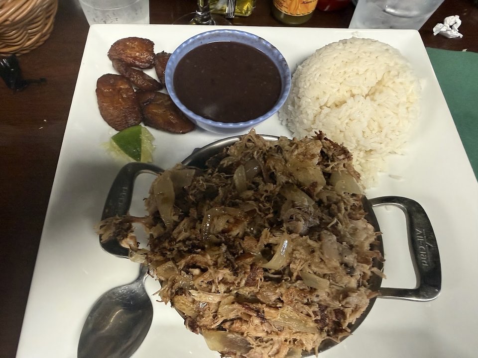Interior view of Havana Spice in Homestead